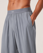 Atmungsaktive weite Hose mit geradem Bein